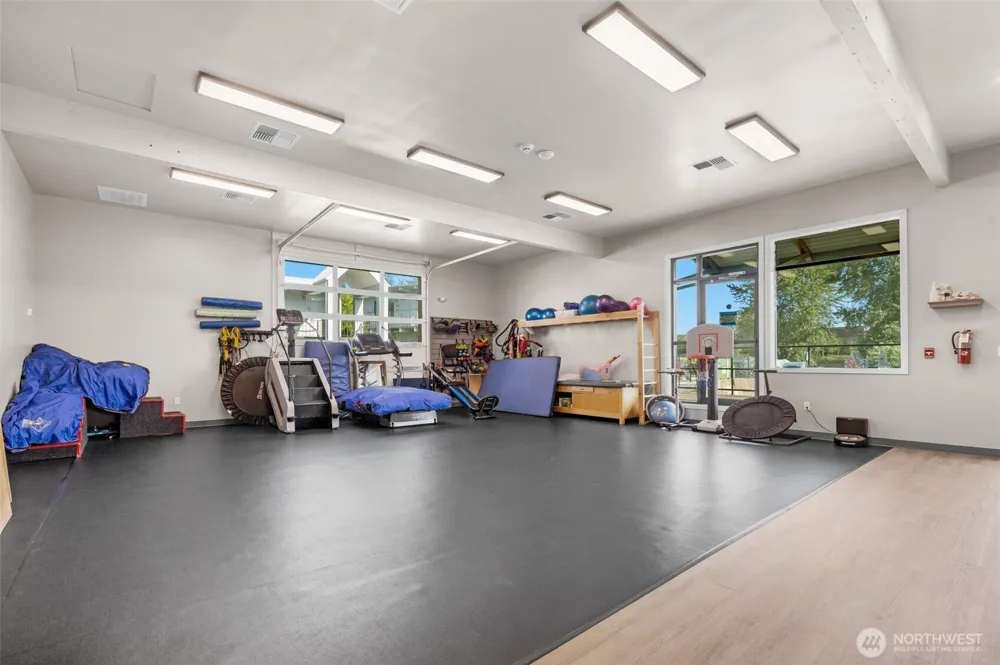 400 W Rio Vista Avenue Burlington, WA 98233