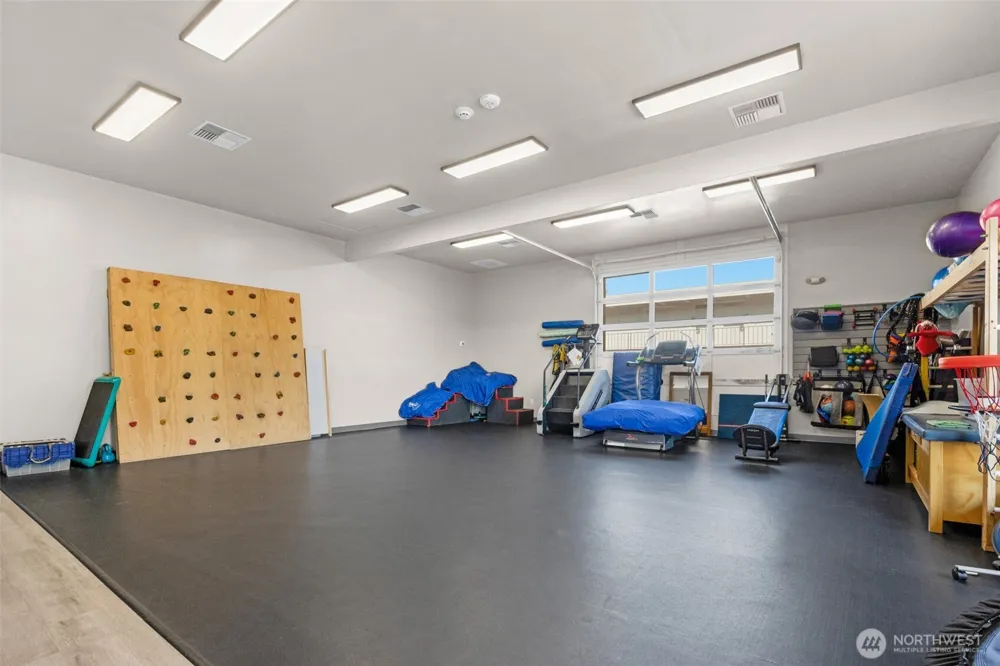 400 W Rio Vista Avenue Burlington, WA 98233