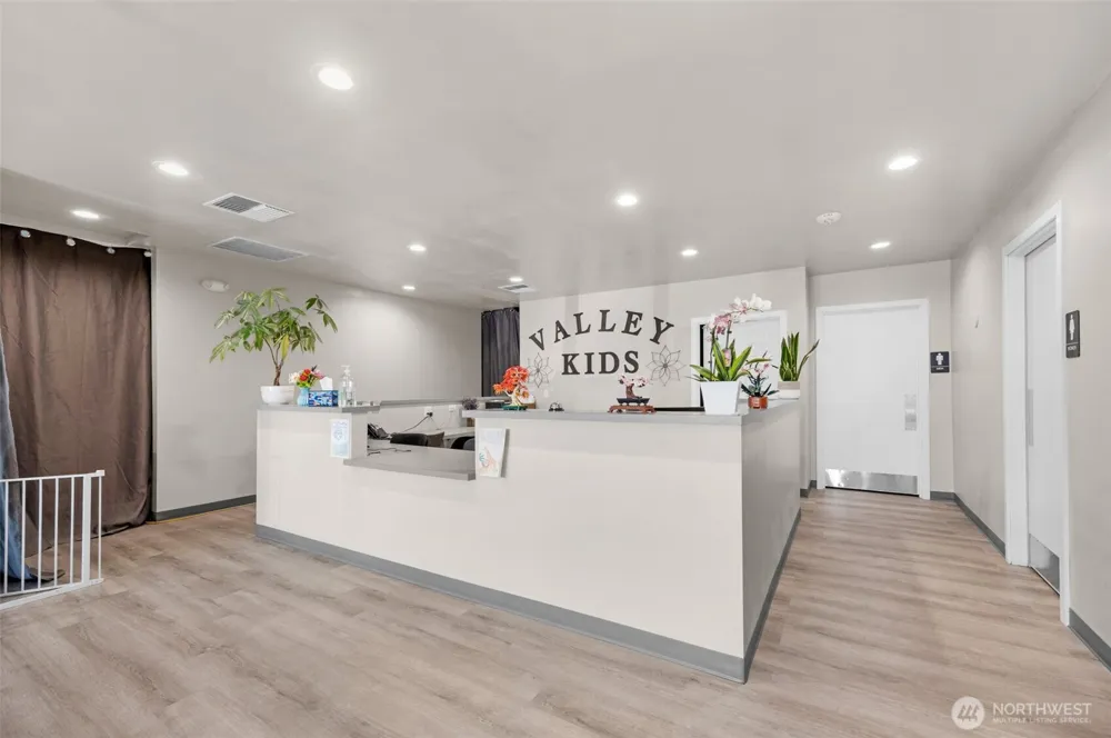 400 W Rio Vista Avenue Burlington, WA 98233