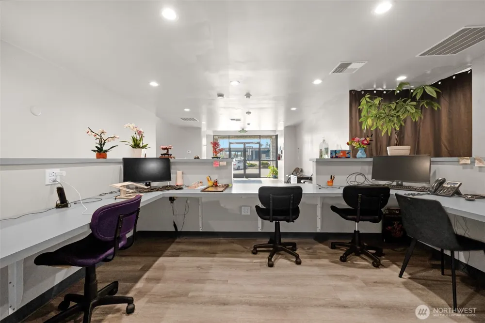 400 W Rio Vista Avenue Burlington, WA 98233