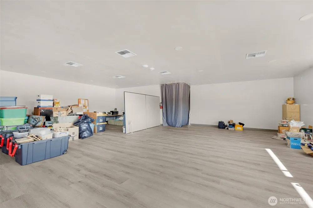 400 W Rio Vista Avenue Burlington, WA 98233