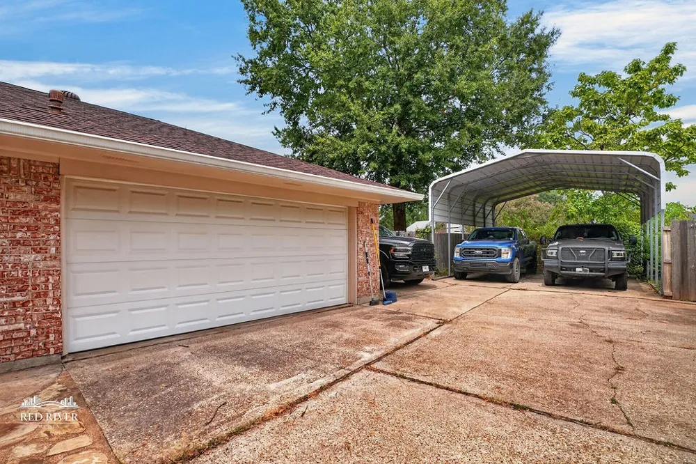 217 Lancashire Drive Bossier City, LA 71111