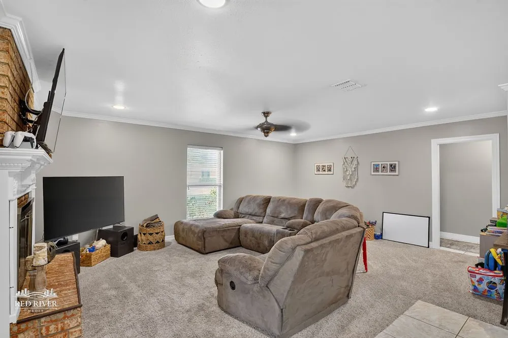 217 Lancashire Drive Bossier City, LA 71111