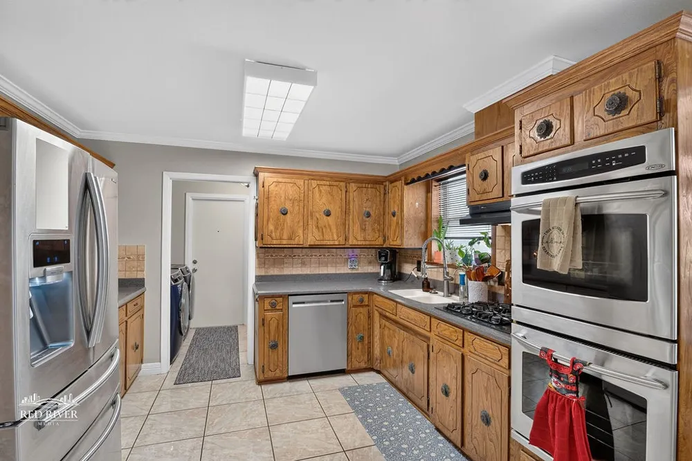217 Lancashire Drive Bossier City, LA 71111