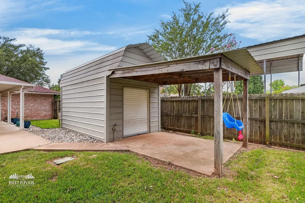 217 Lancashire Drive Bossier City, LA 71111
