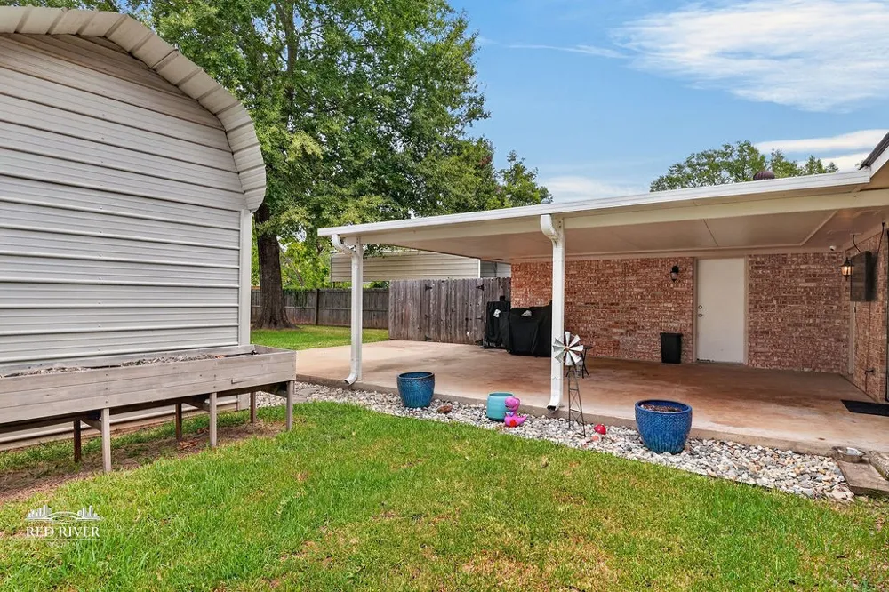 217 Lancashire Drive Bossier City, LA 71111