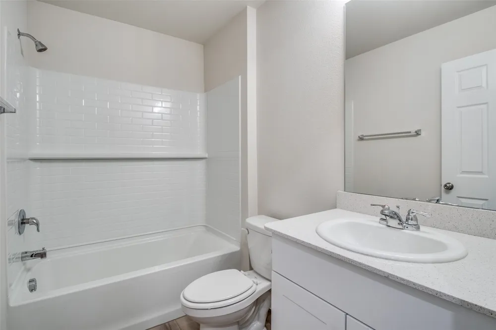 337 Glenwick Lane Van Alstyne, TX 75495