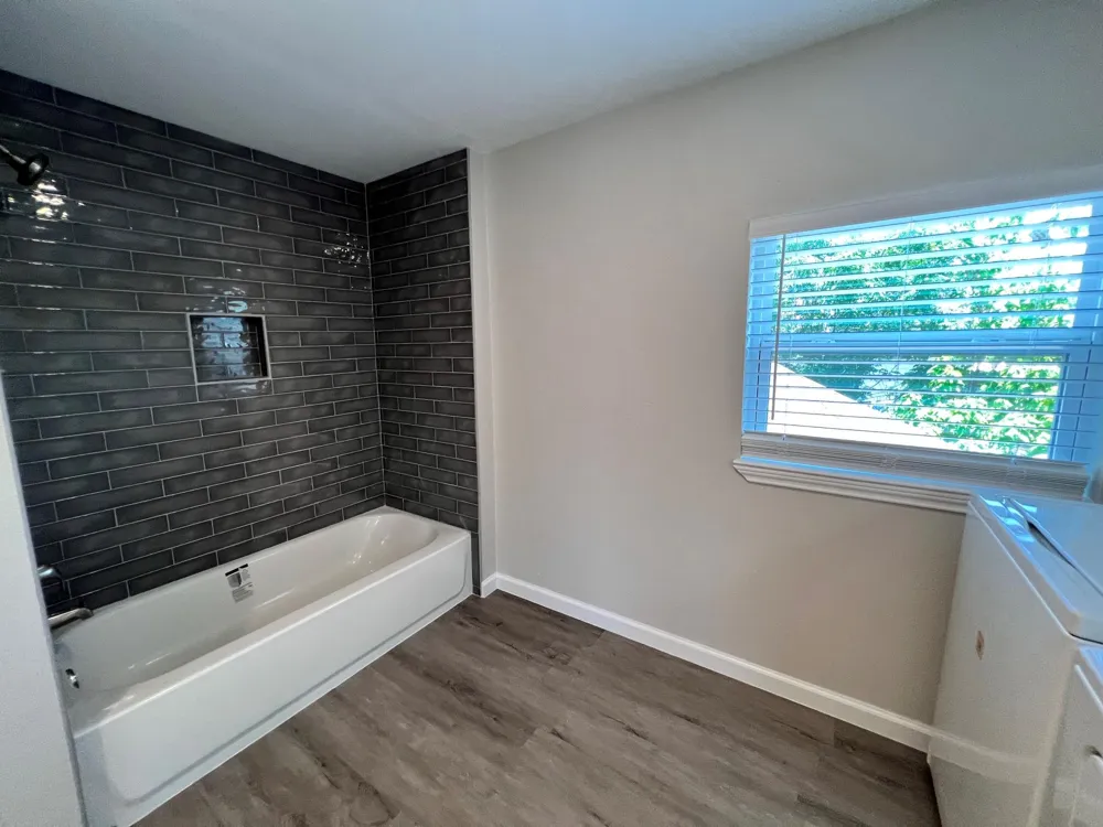 6708 Avenue I #E Houston, TX 77011