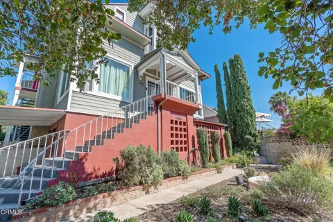 6341 Rosswood Terrace