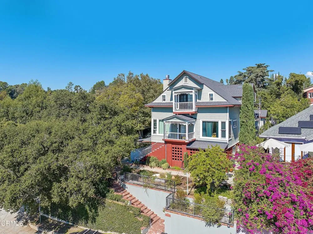 6341 Rosswood Terrace Los Angeles, CA 90042