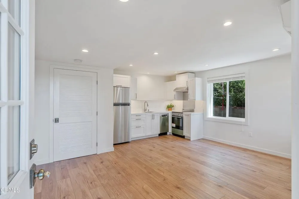 6341 Rosswood Terrace Los Angeles, CA 90042
