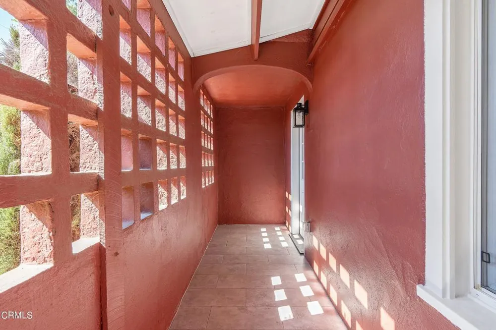 6341 Rosswood Terrace Los Angeles, CA 90042