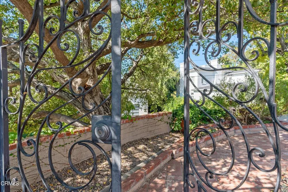 6341 Rosswood Terrace Los Angeles, CA 90042