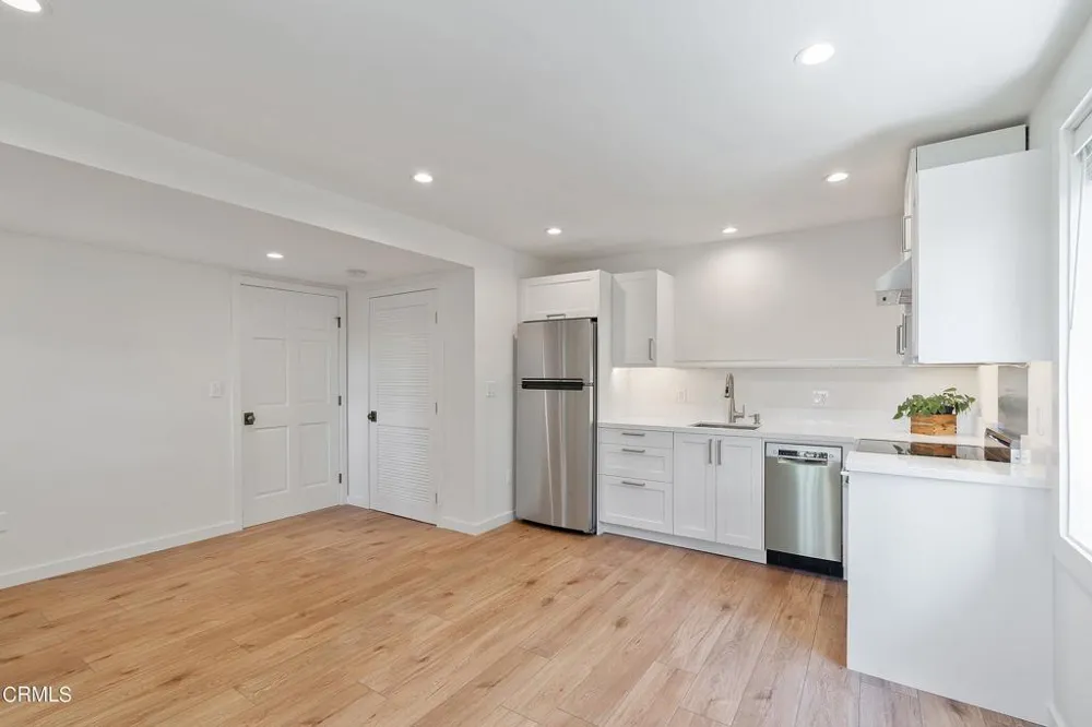 6341 Rosswood Terrace Los Angeles, CA 90042