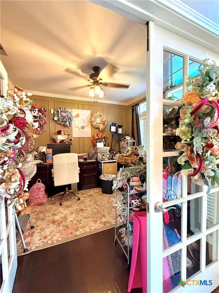 311 Charleston Drive Victoria, TX 77904