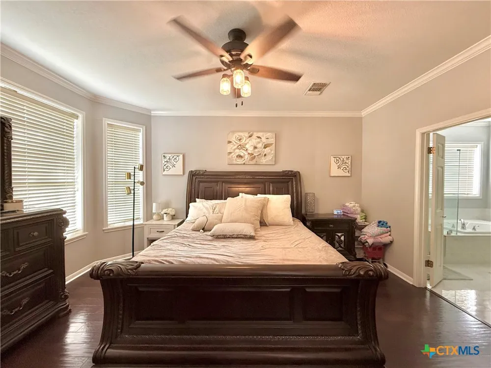 311 Charleston Drive Victoria, TX 77904