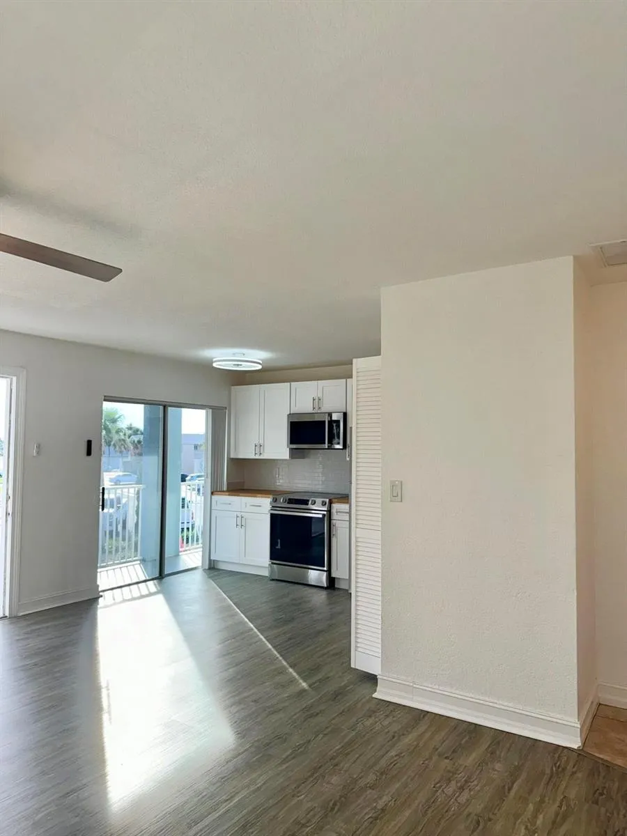 436 AUBURN #202 