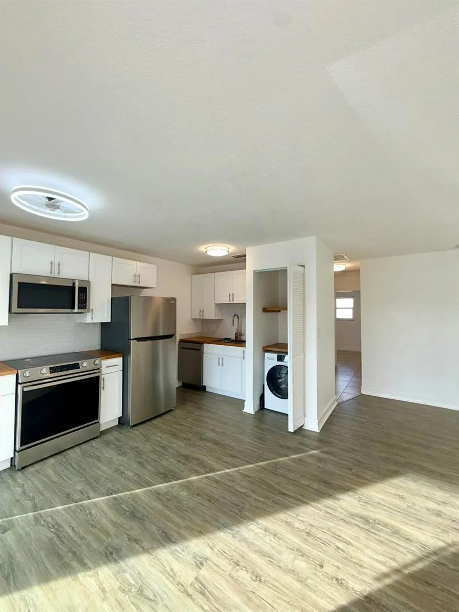 436 AUBURN #202 