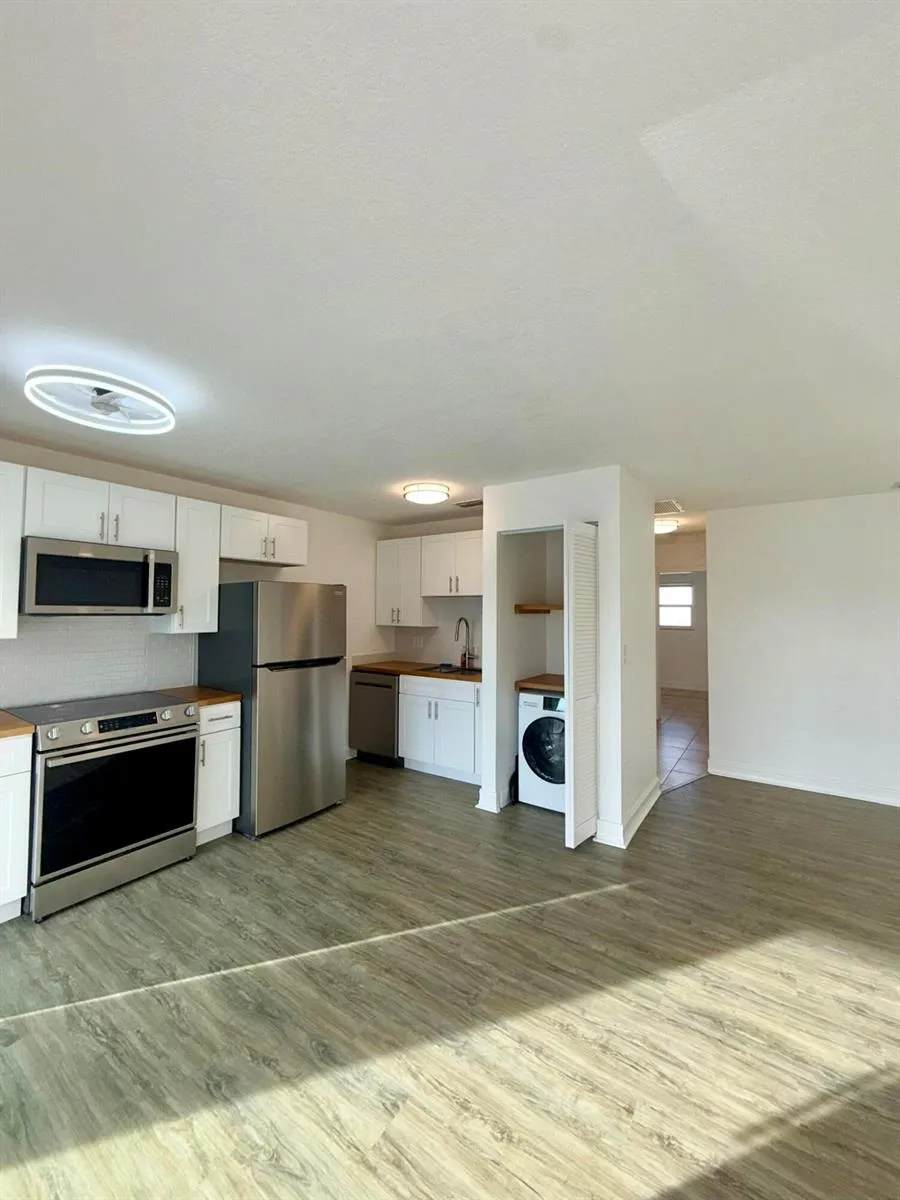 436 AUBURN #202 