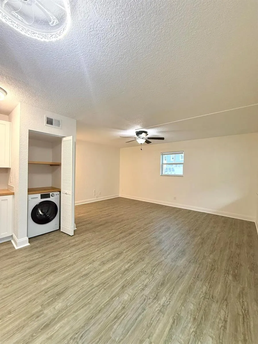 436 AUBURN #202 