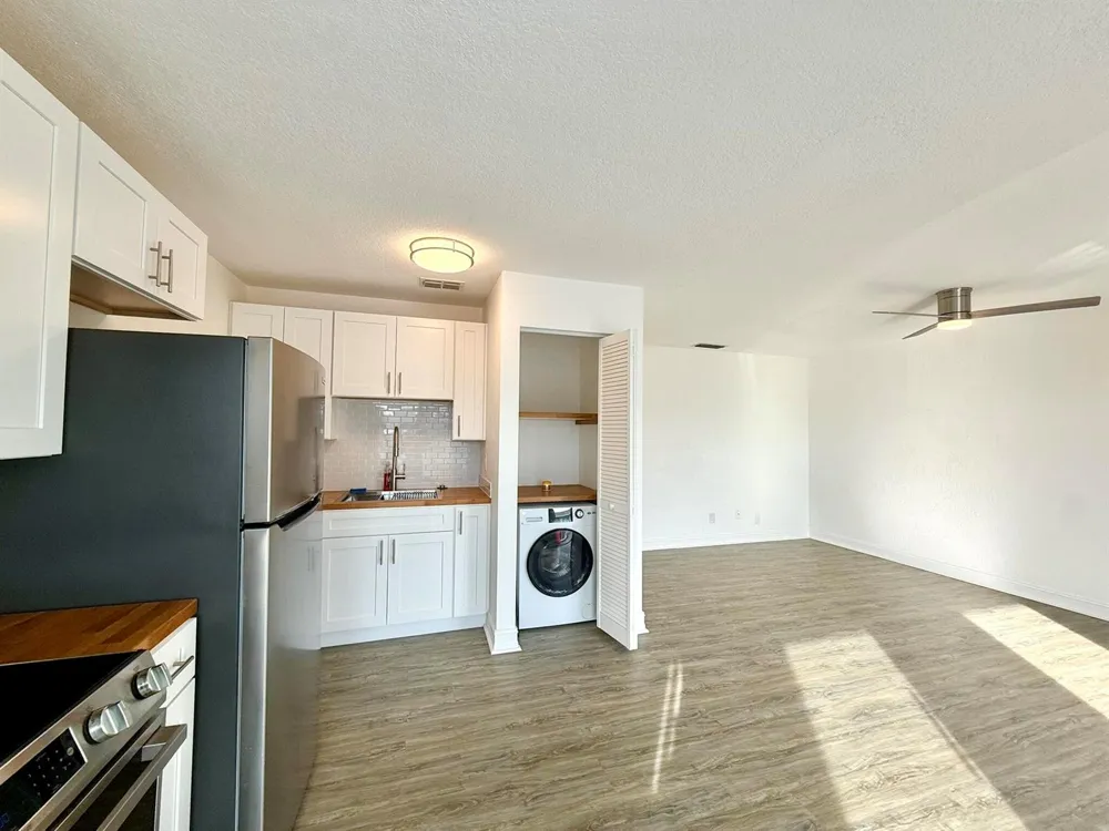 436 AUBURN #202 