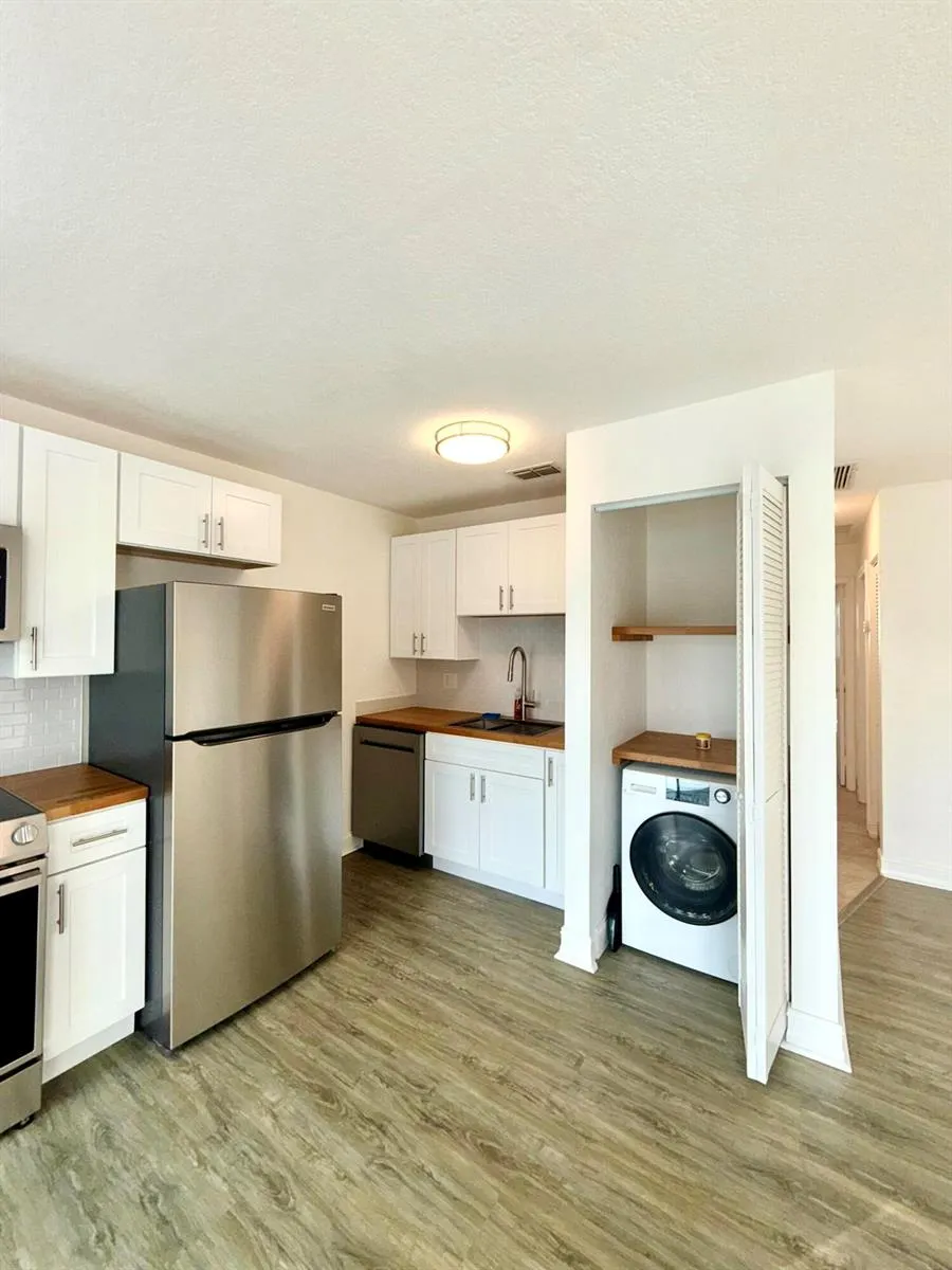436 AUBURN #202 