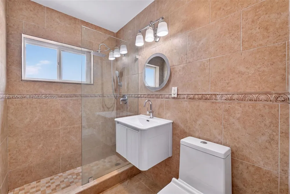 15850 NW 18th Pl Miami Gardens, FL 33054