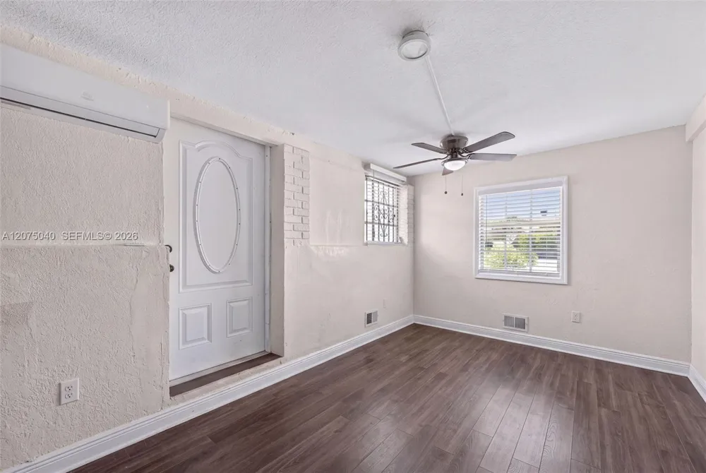 15850 NW 18th Pl Miami Gardens, FL 33054