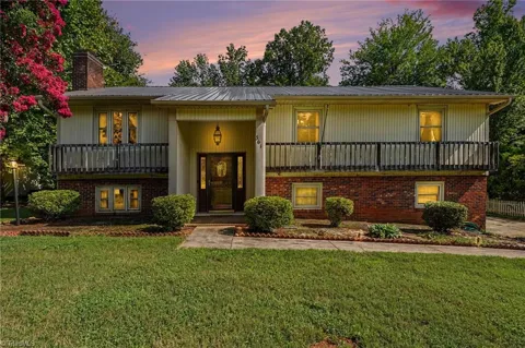 361 River Road