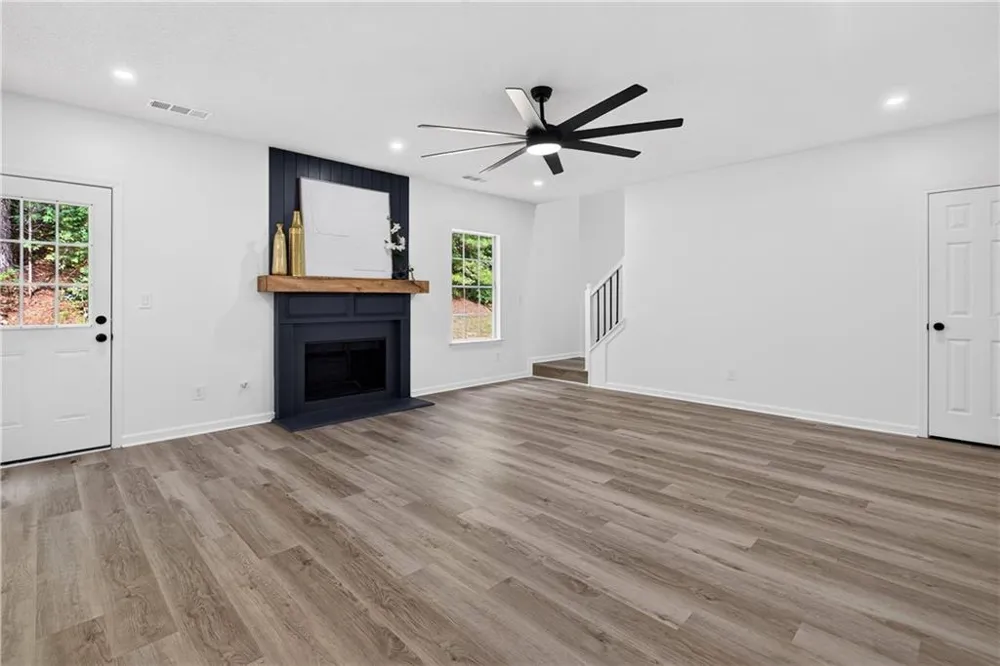 4873 Triger Lane Fairburn, GA 30213