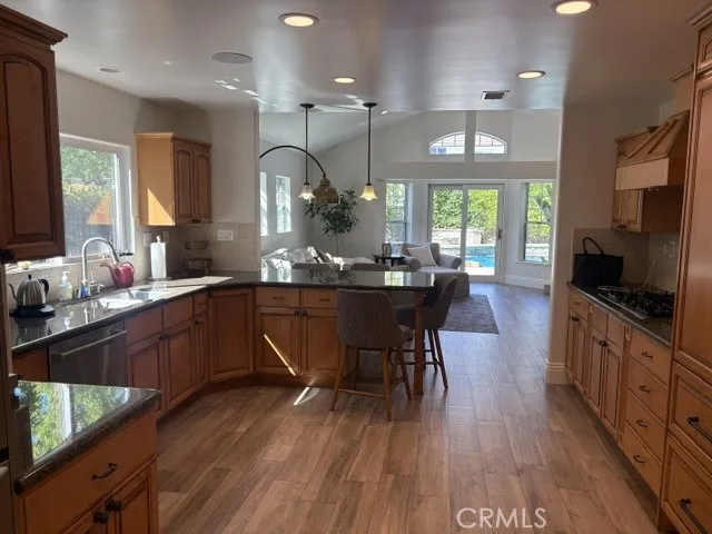 26049 Coronado Court Valencia, CA 91355