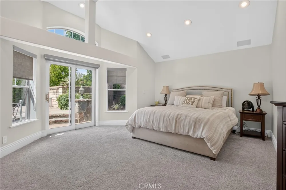 26049 Coronado Court Valencia, CA 91355