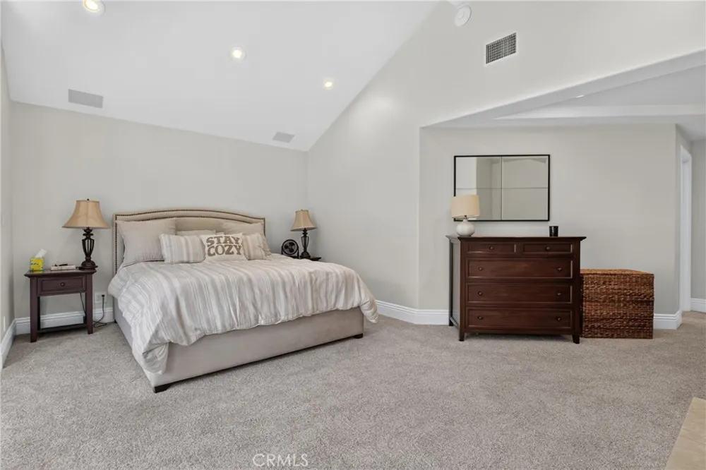 26049 Coronado Court Valencia, CA 91355