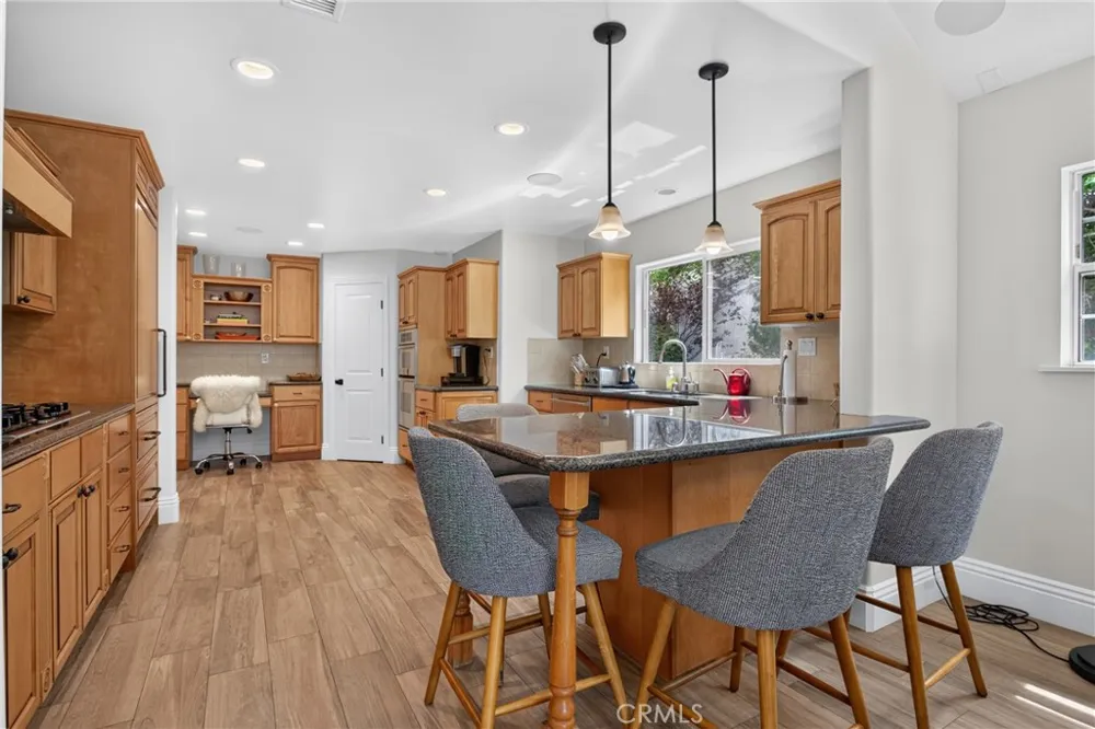 26049 Coronado Court Valencia, CA 91355