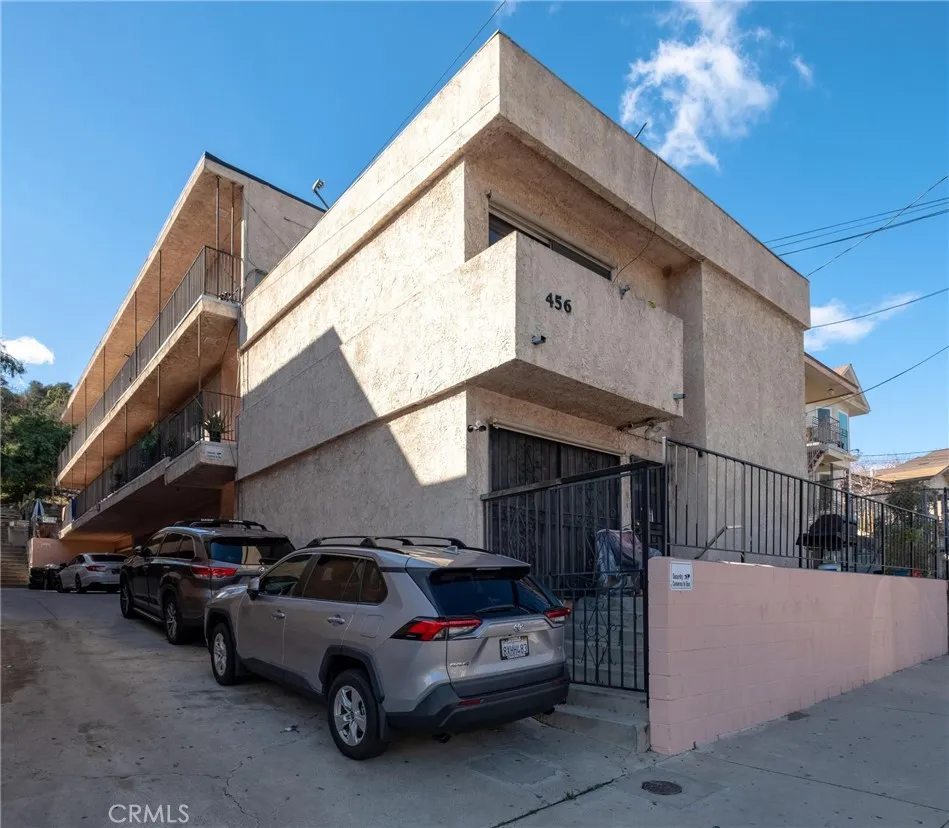 456 Solano Avenue Los Angeles, CA 90012