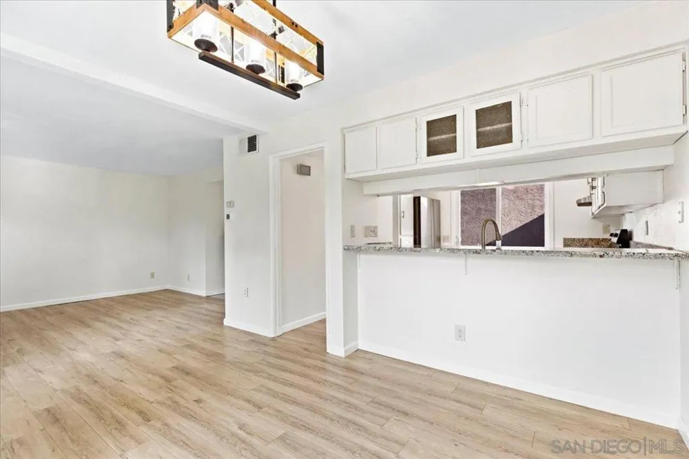 140 E El Norte Pkwy #3 Escondido, CA 92026