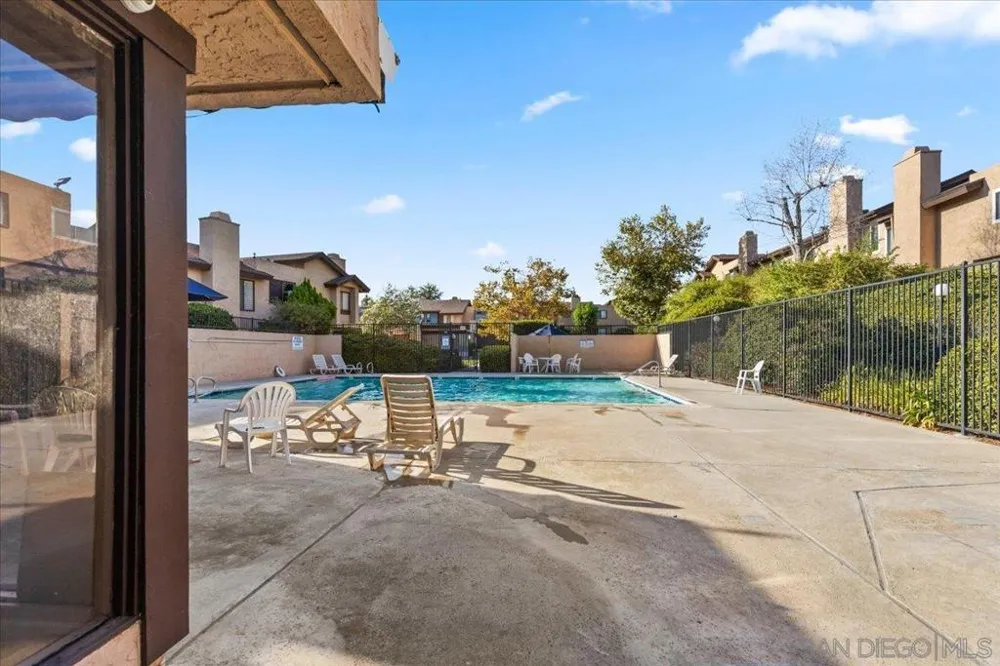 140 E El Norte Pkwy #3 Escondido, CA 92026