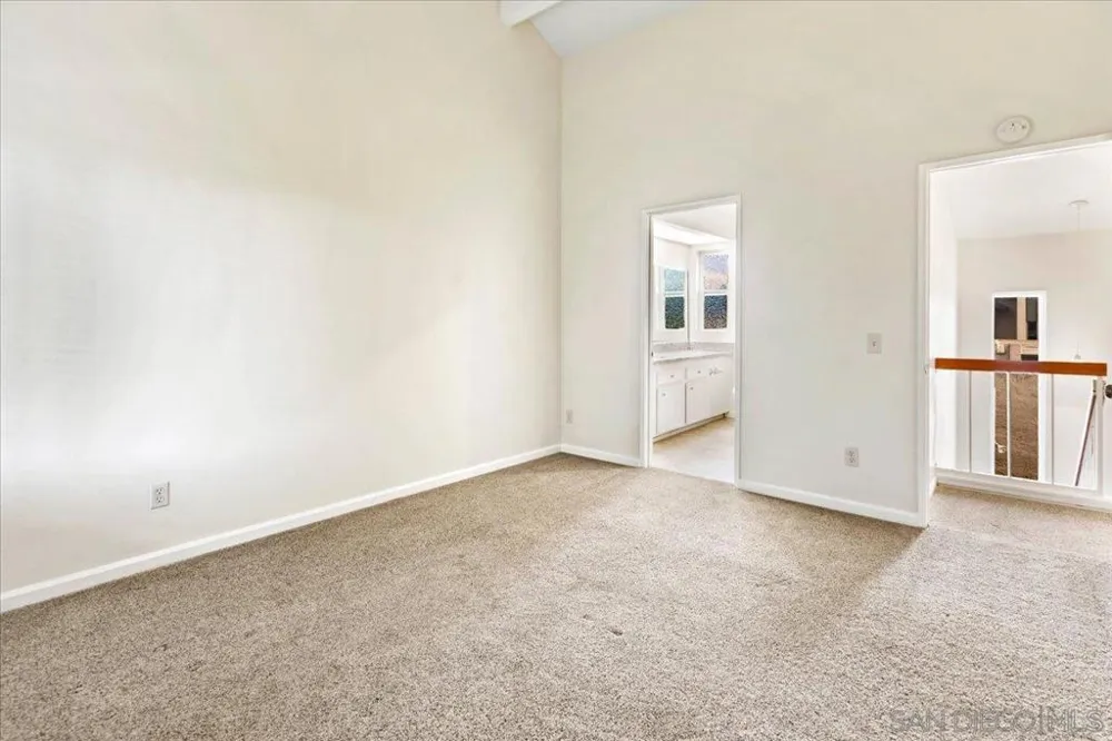 140 E El Norte Pkwy #3 Escondido, CA 92026