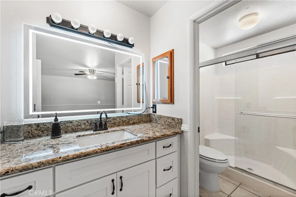 5241 E Avenue R12 Palmdale, CA 93552