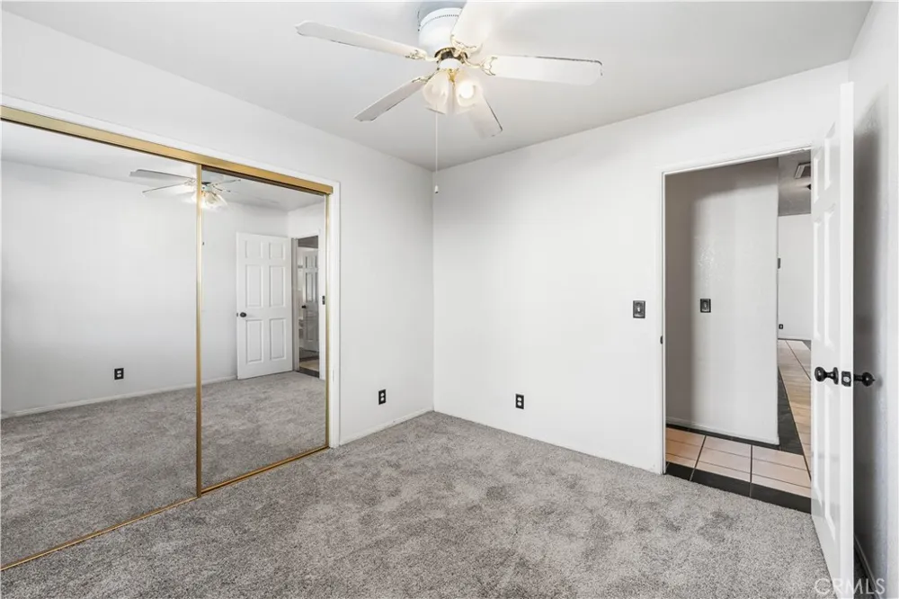 5241 E Avenue R12 Palmdale, CA 93552
