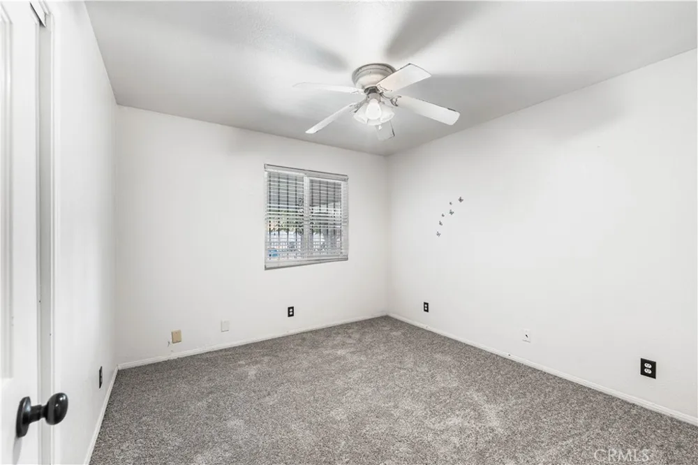 5241 E Avenue R12 Palmdale, CA 93552