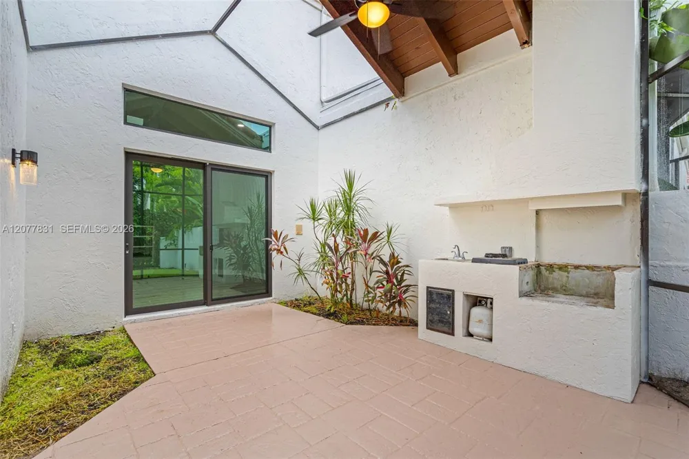 7481 Campo Florido Boca Raton, FL 33433