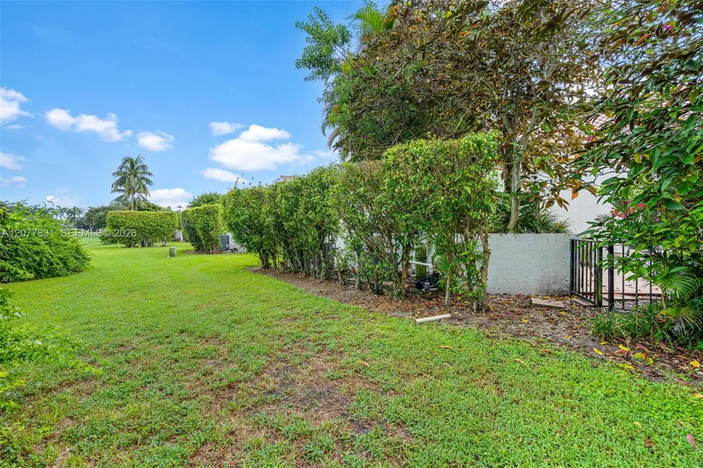 7481 Campo Florido Boca Raton, FL 33433