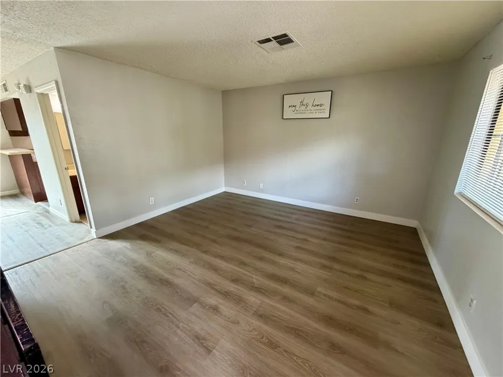 110 Bel Port Drive #113 Las Vegas, NV 89110