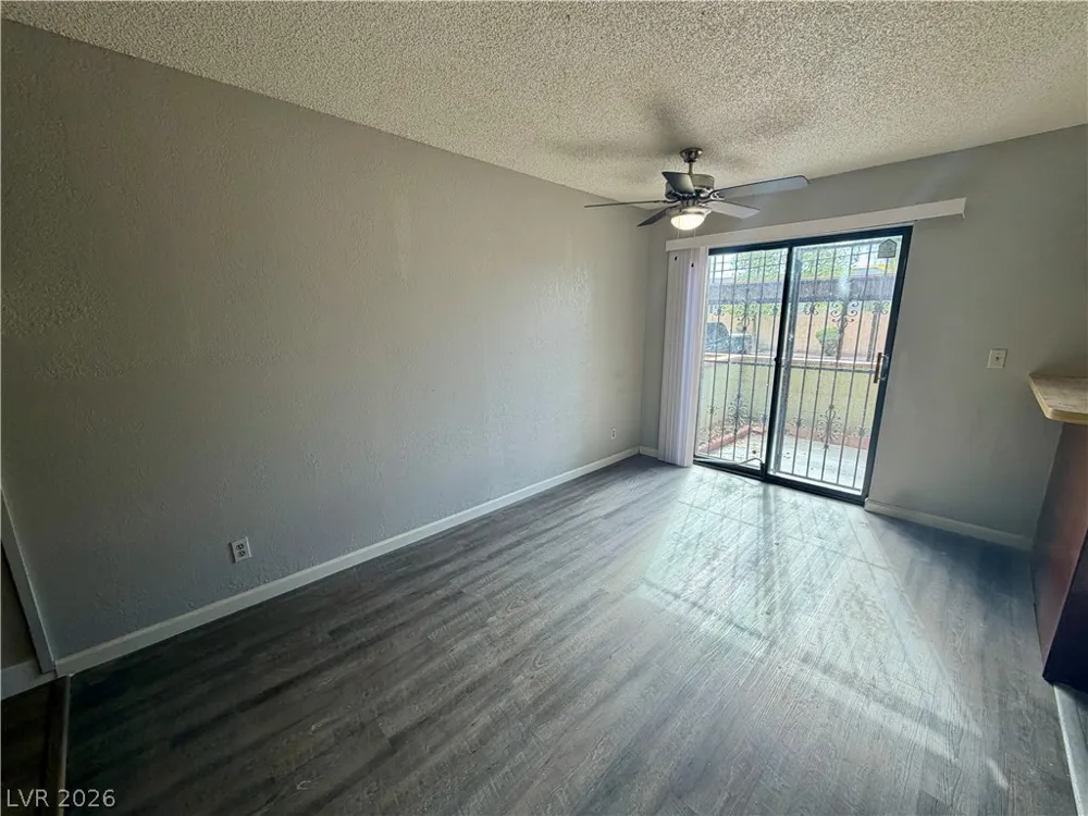 110 Bel Port Drive #113 Las Vegas, NV 89110