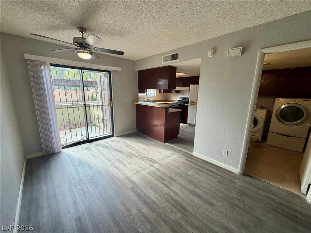 110 Bel Port Drive #113 Las Vegas, NV 89110