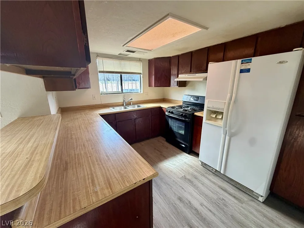 110 Bel Port Drive #113 Las Vegas, NV 89110