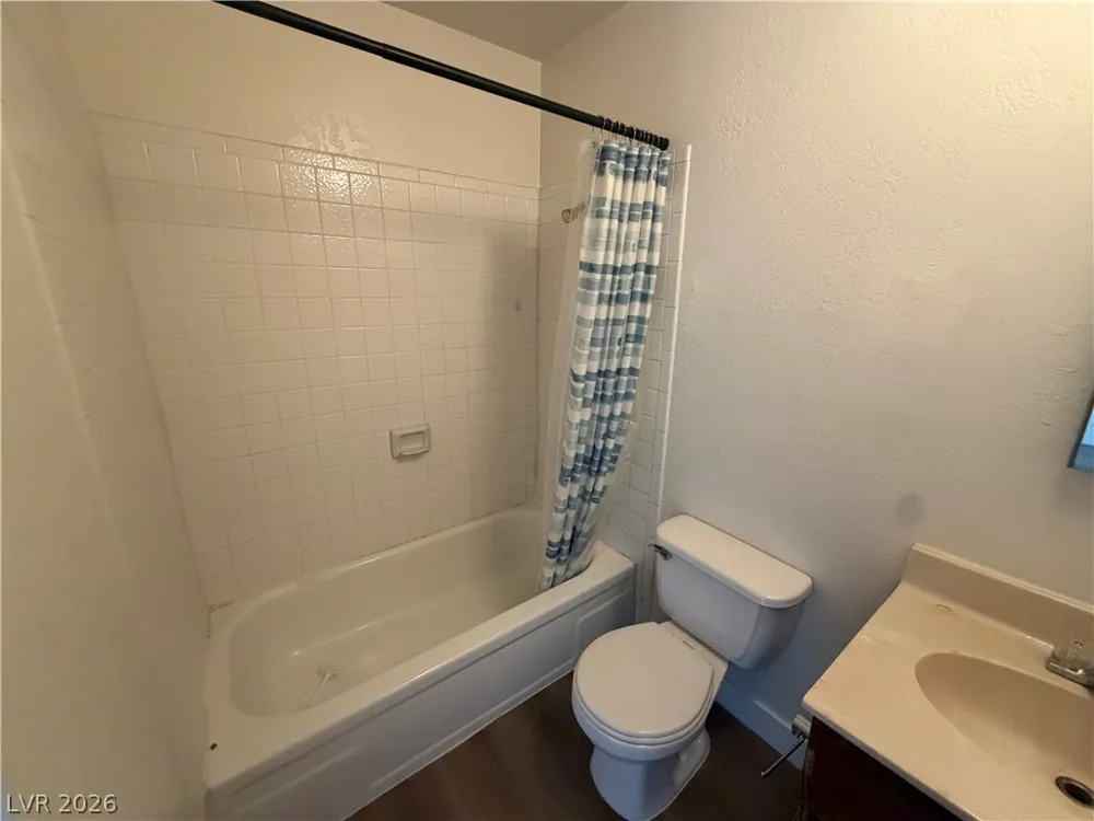 110 Bel Port Drive #113 Las Vegas, NV 89110