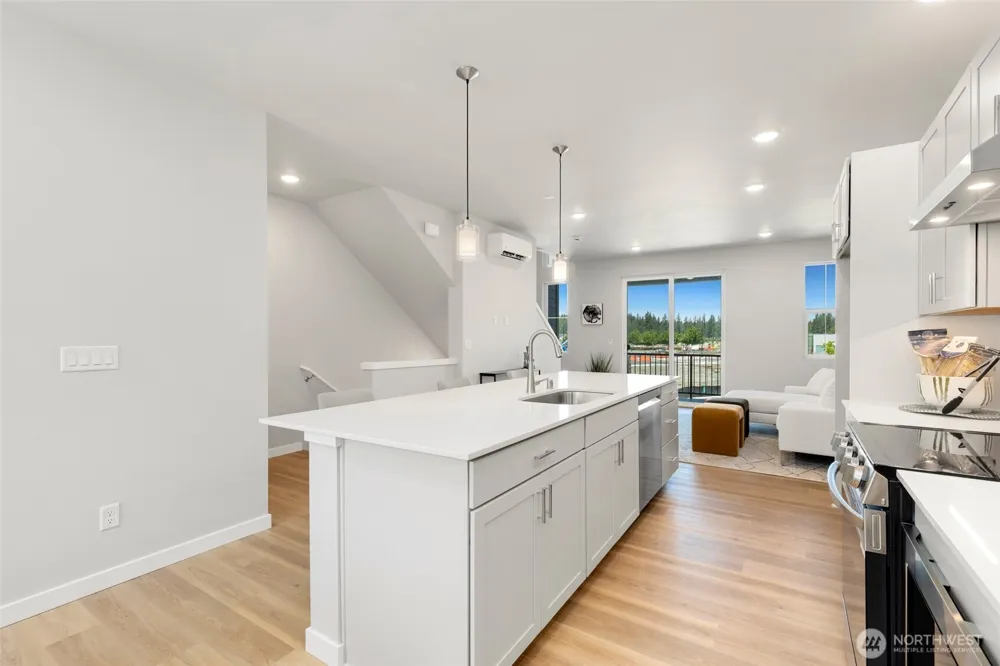 23344 Franklin Circle #13 Black Diamond, WA 98010