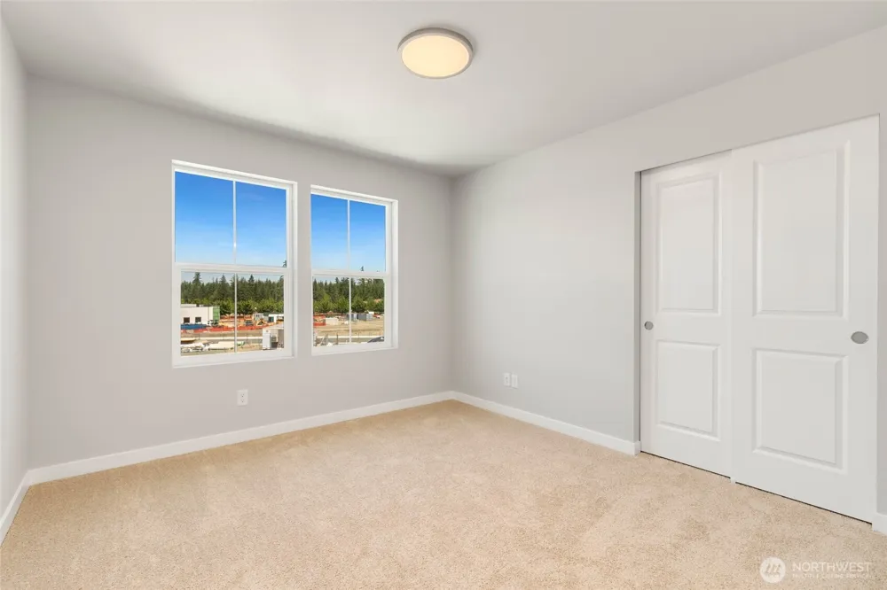 23344 Franklin Circle #13 Black Diamond, WA 98010
